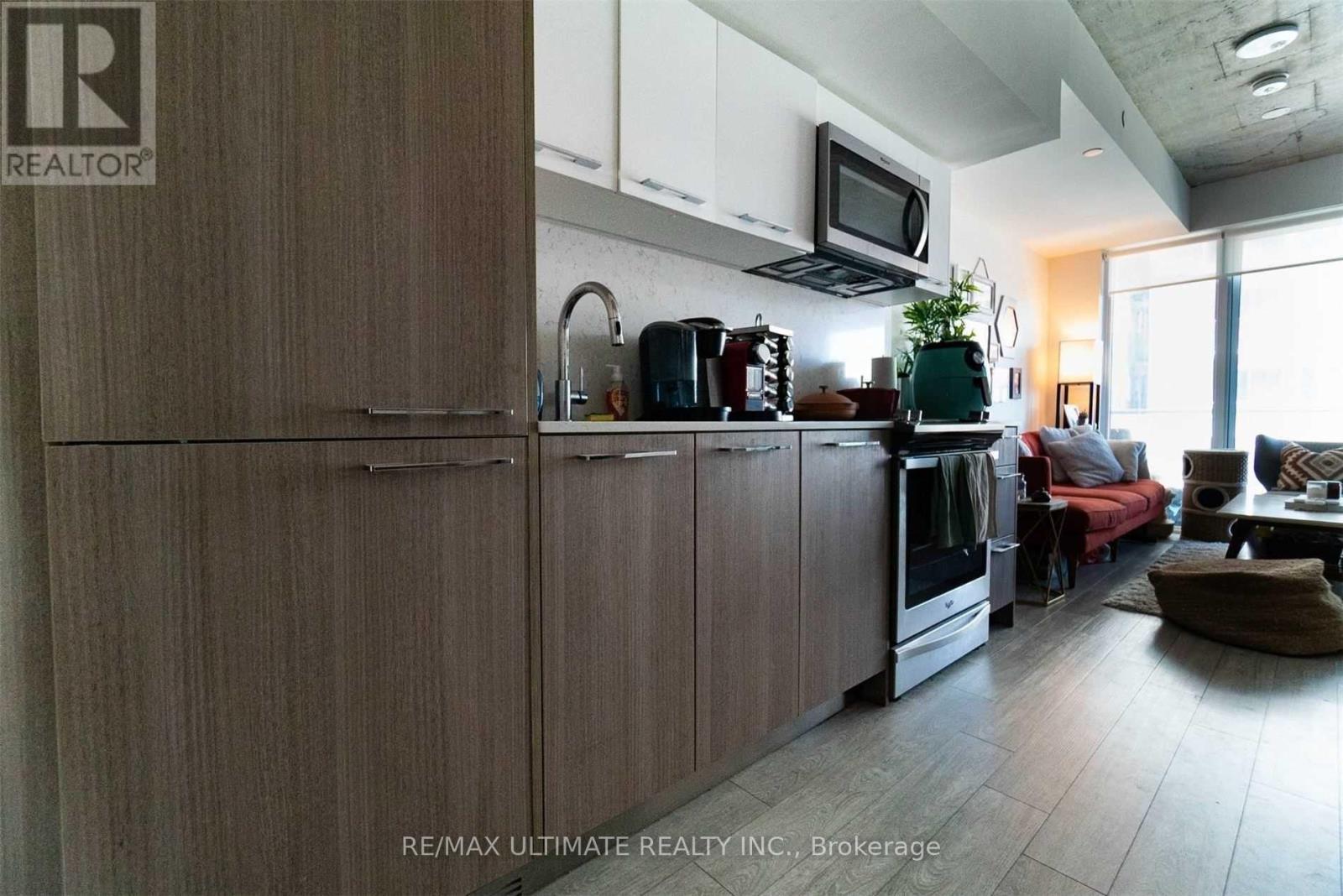 403 - 15 Baseball Place Property Photo 6