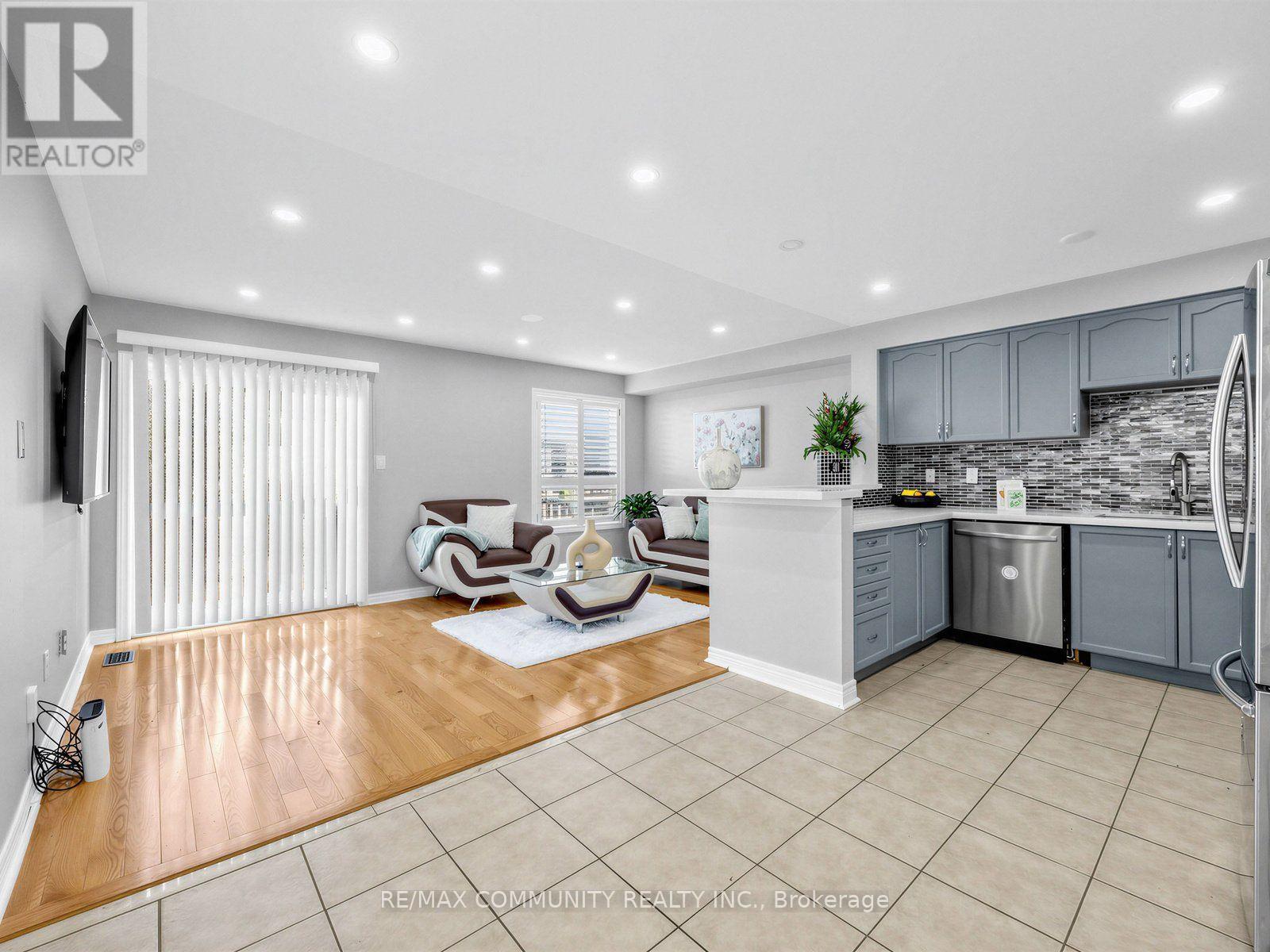 45 Tozer Crescent Property Photo 11