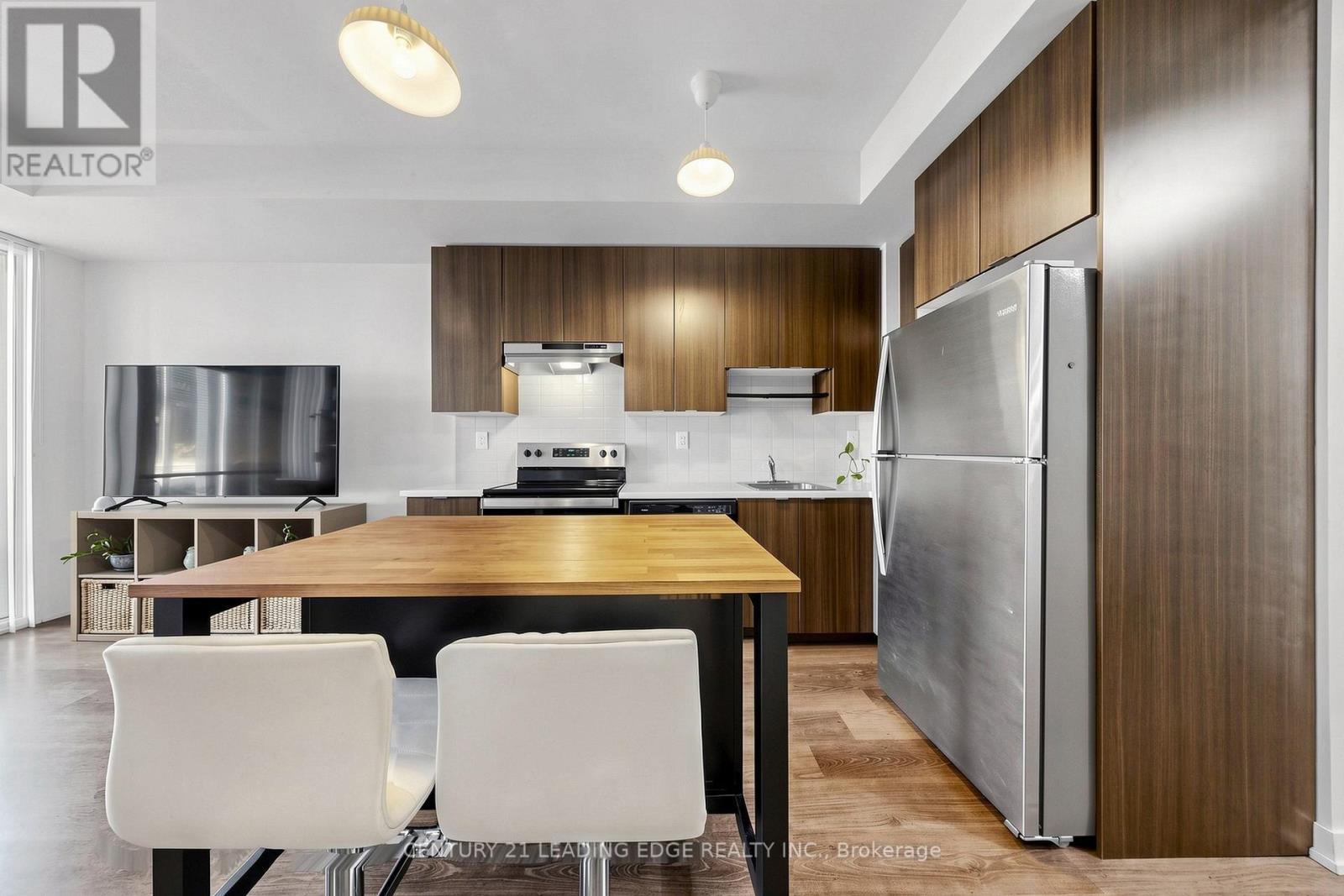 102 - 5131 Sheppard Avenue E Property Photo 11
