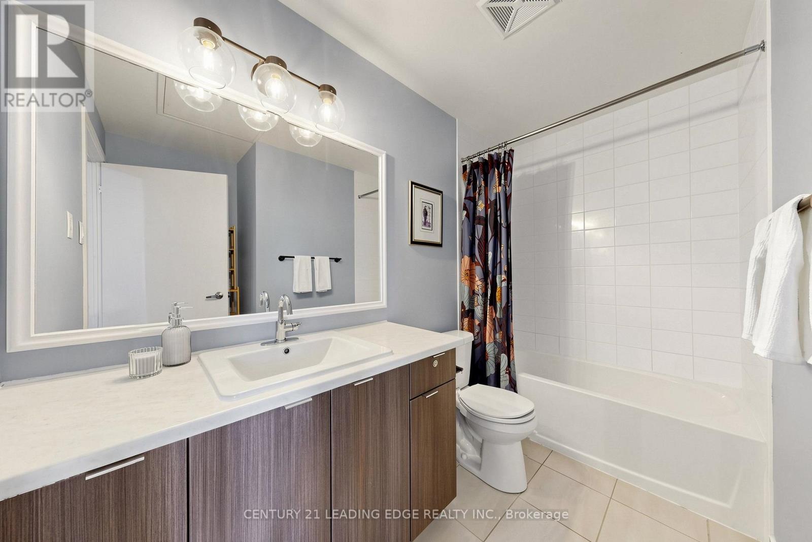 102 - 5131 Sheppard Avenue E Property Photo 25