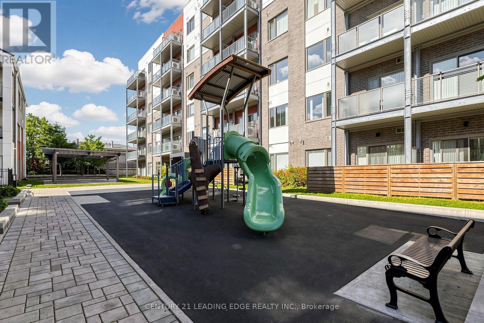 102 - 5131 Sheppard Avenue E Property Photo 29