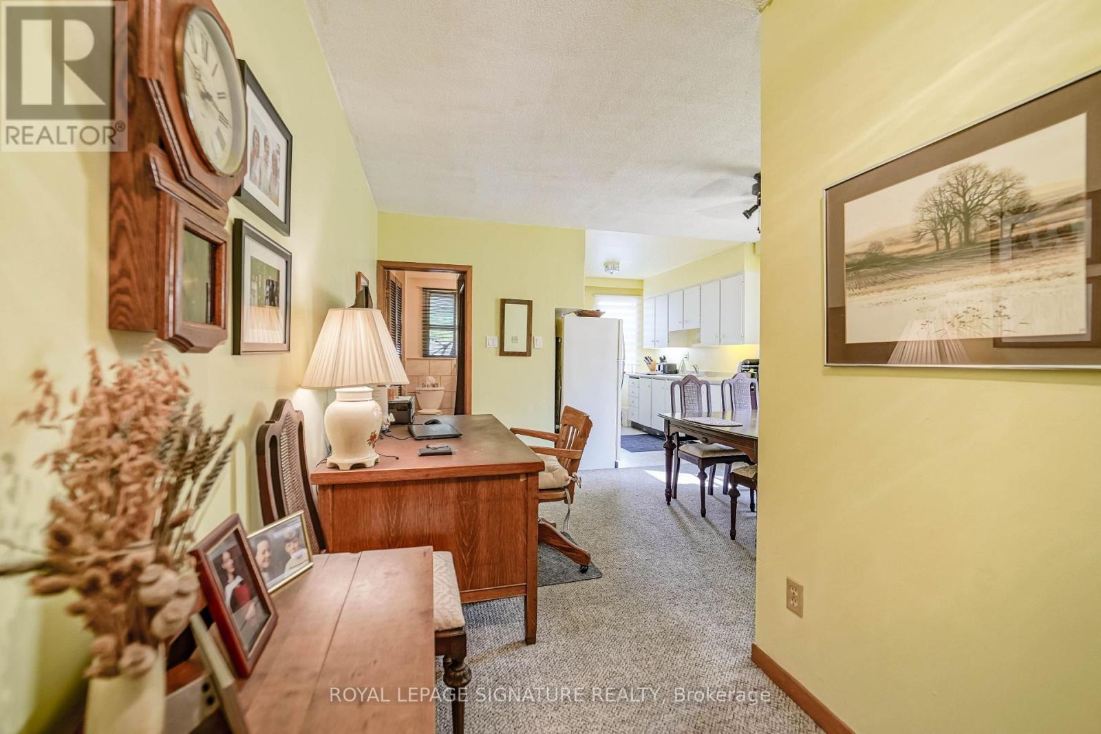 1004 Kingston Road Property Photo 14