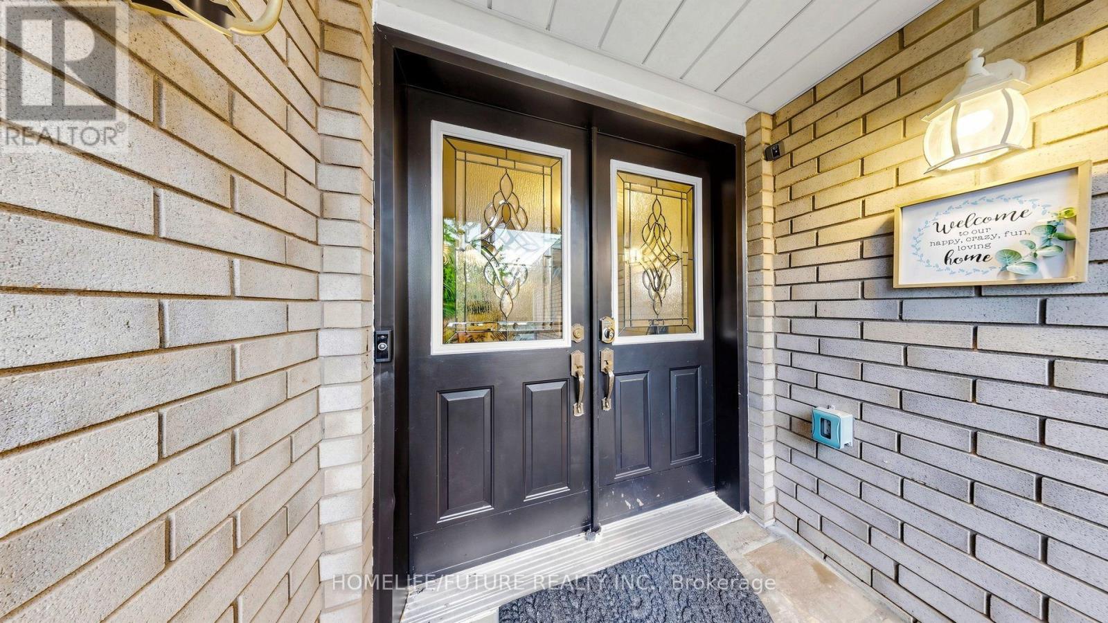 90 Bedell Crescent Property Photo 3