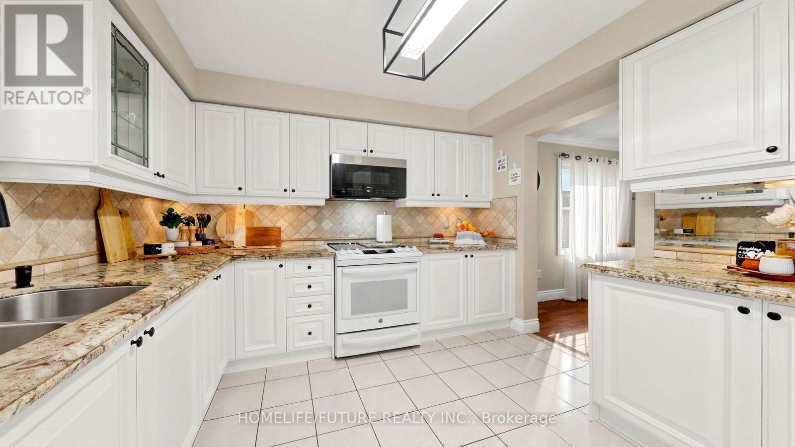 90 Bedell Crescent Property Photo 12