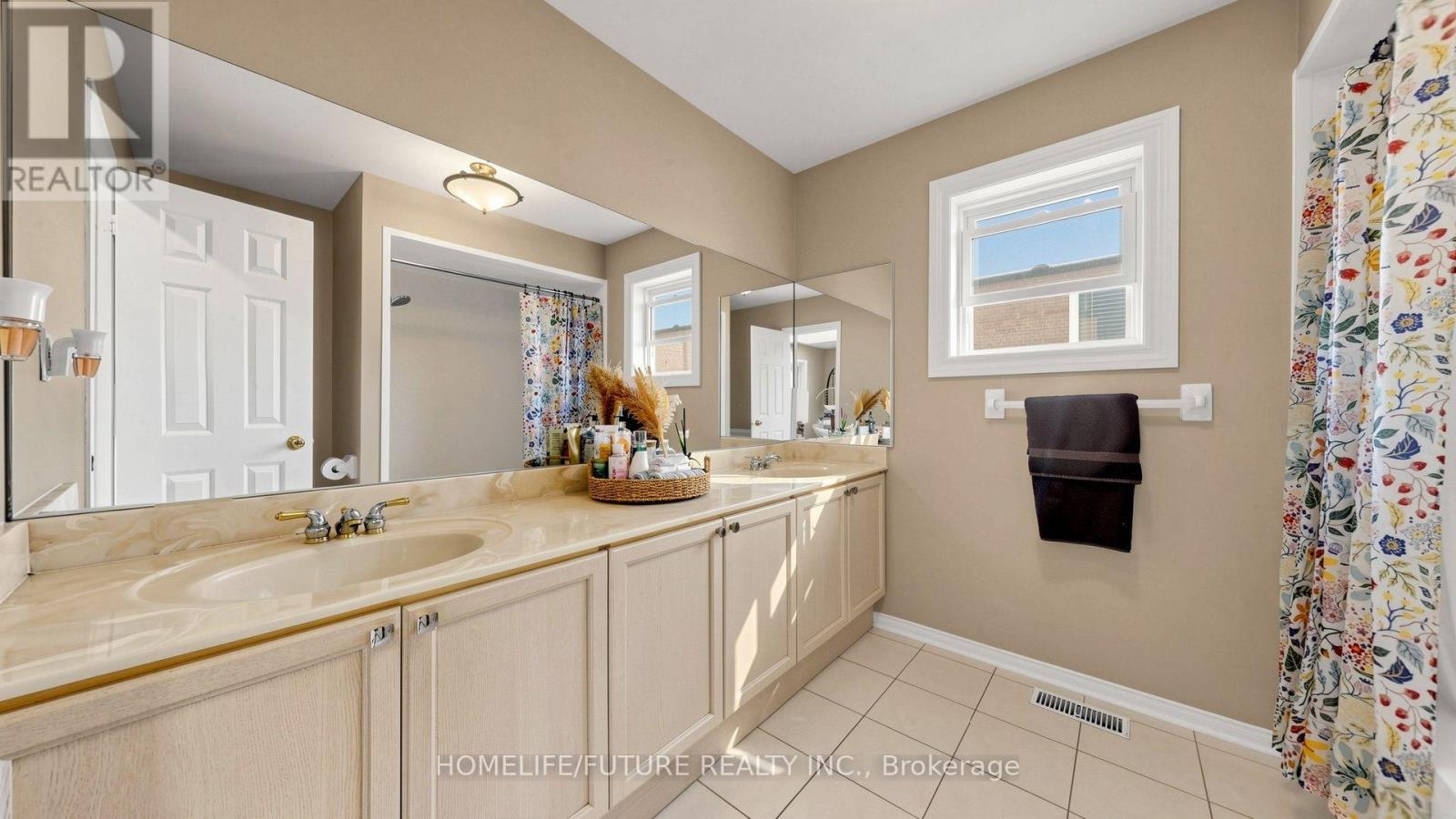90 Bedell Crescent Property Photo 31
