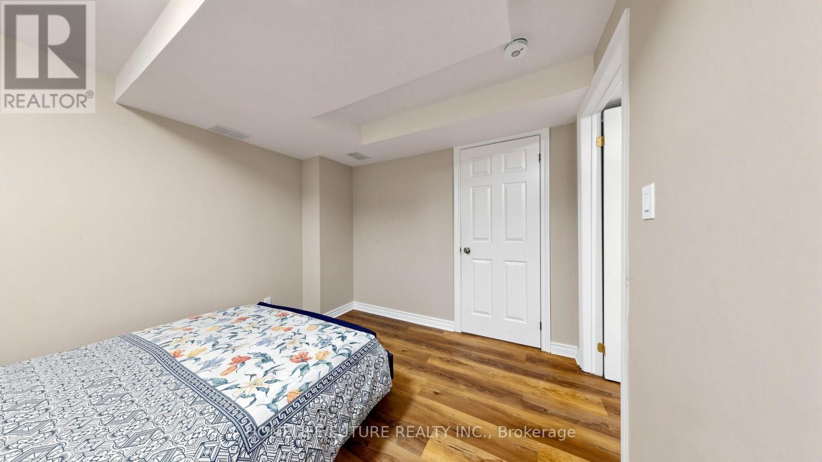 90 Bedell Crescent Property Photo 41