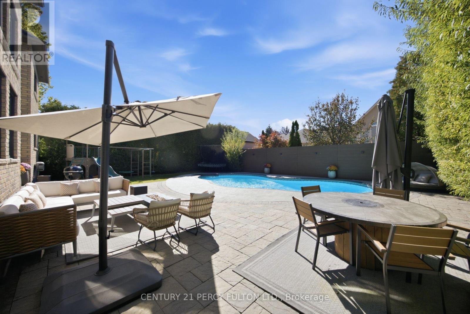 82 Bridlewood Boulevard Property Photo 46