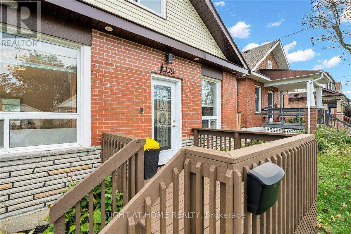 176 Burk Street Property Photo 5