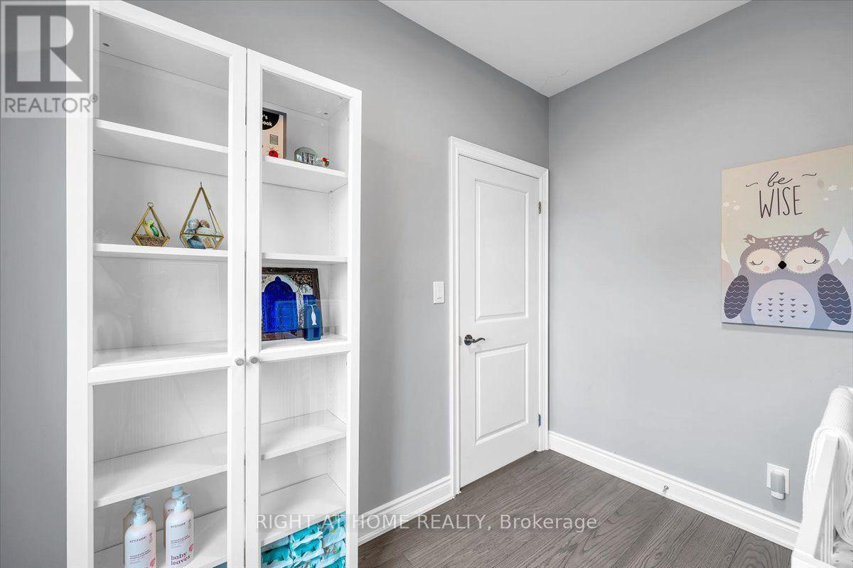 176 Burk Street Property Photo 21