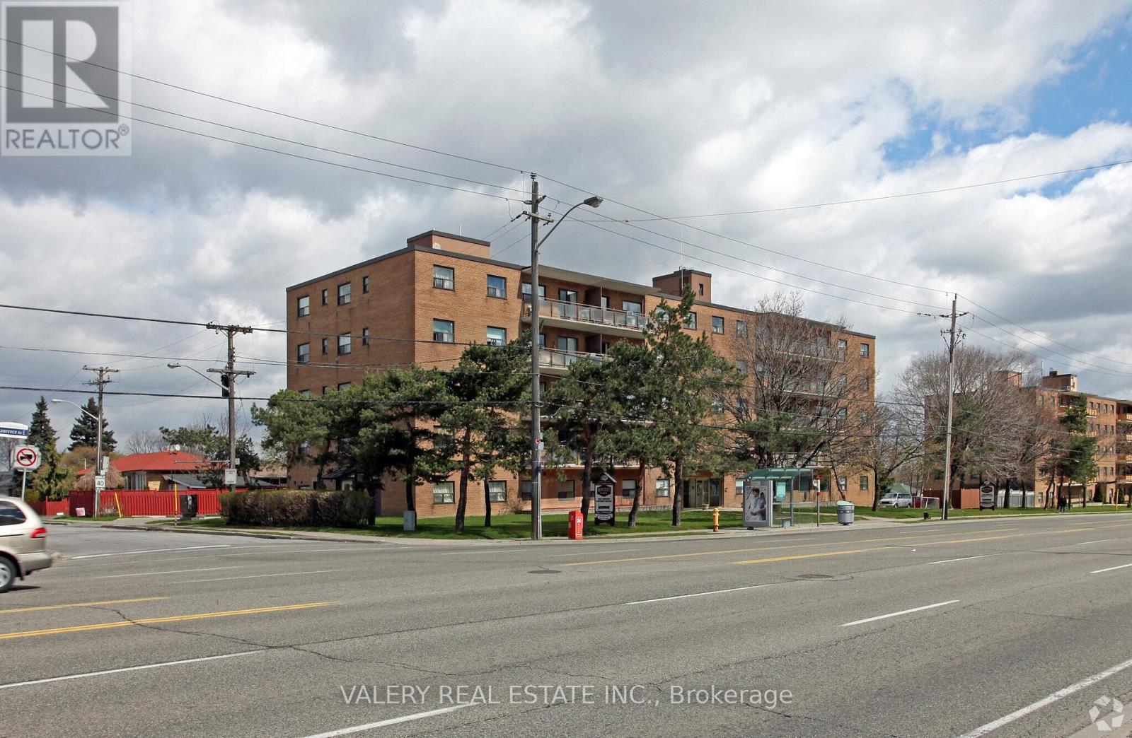 502 - 1780 LAWRENCE AVENUE E Property Photo 1