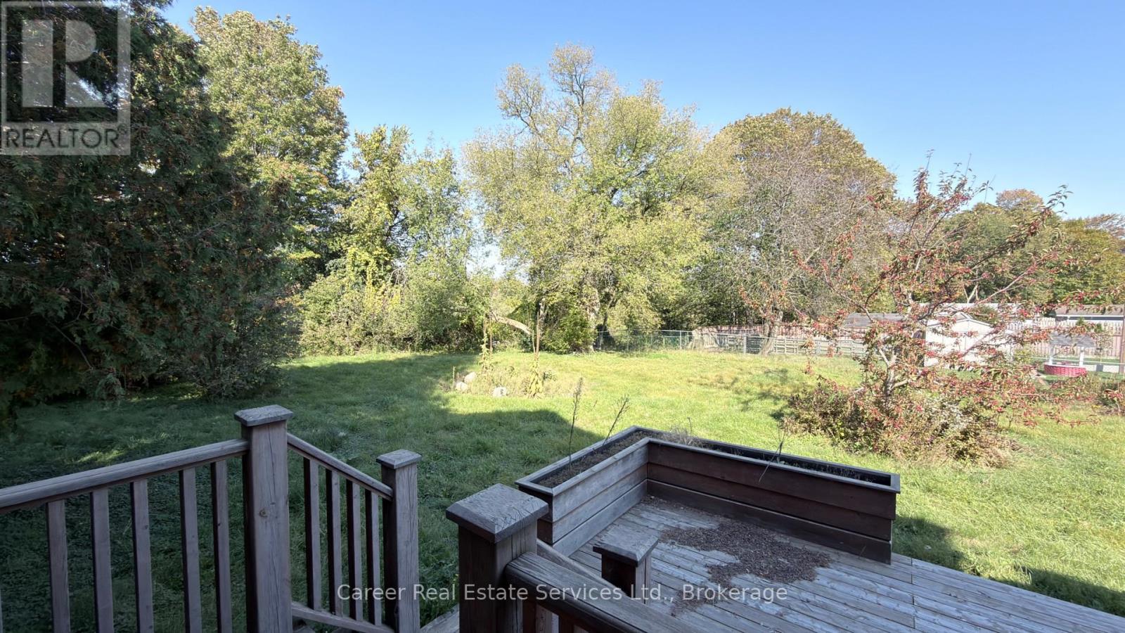 995 Cedar Street Property Photo 27