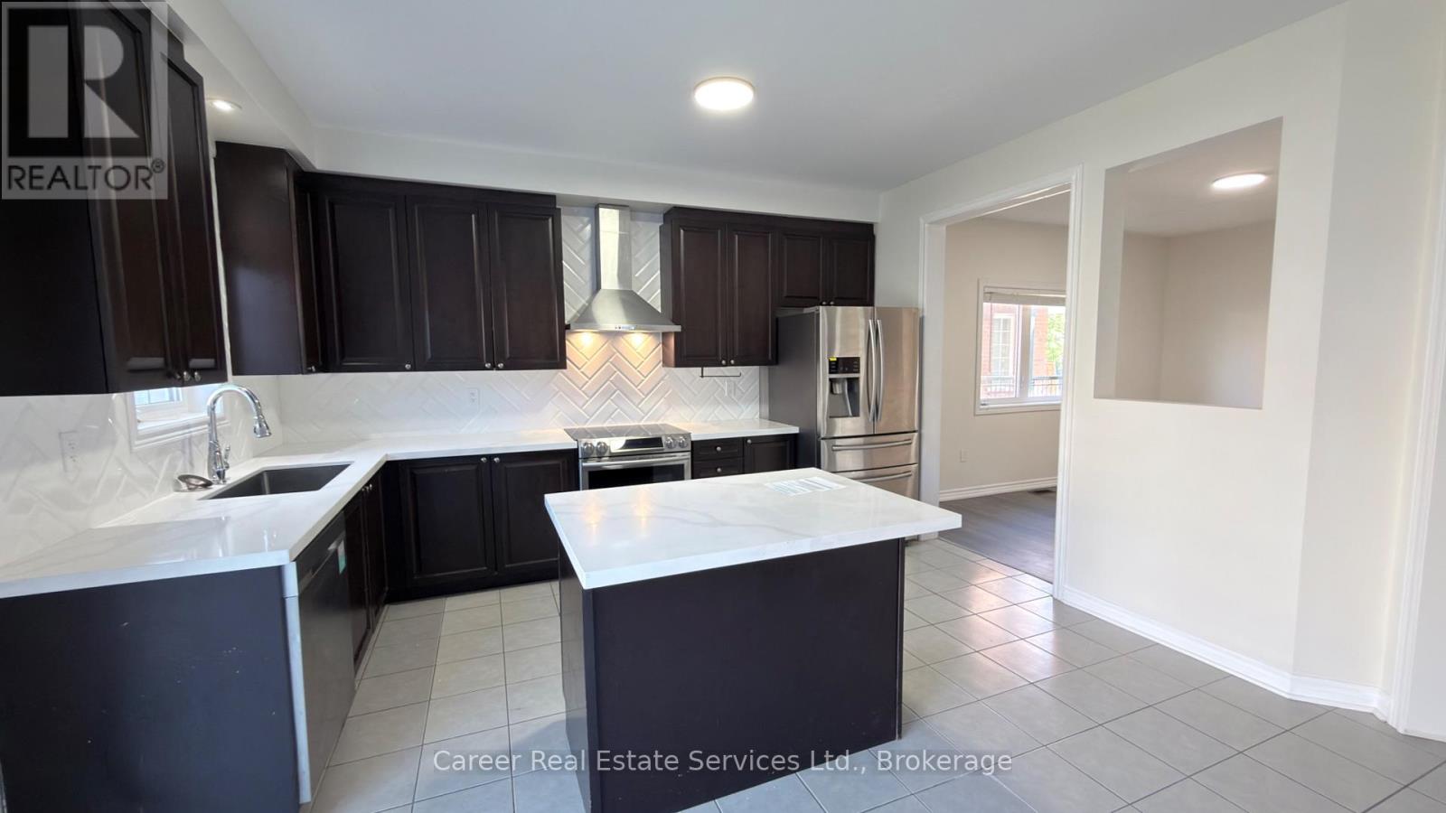10 Campview Street Property Photo 8
