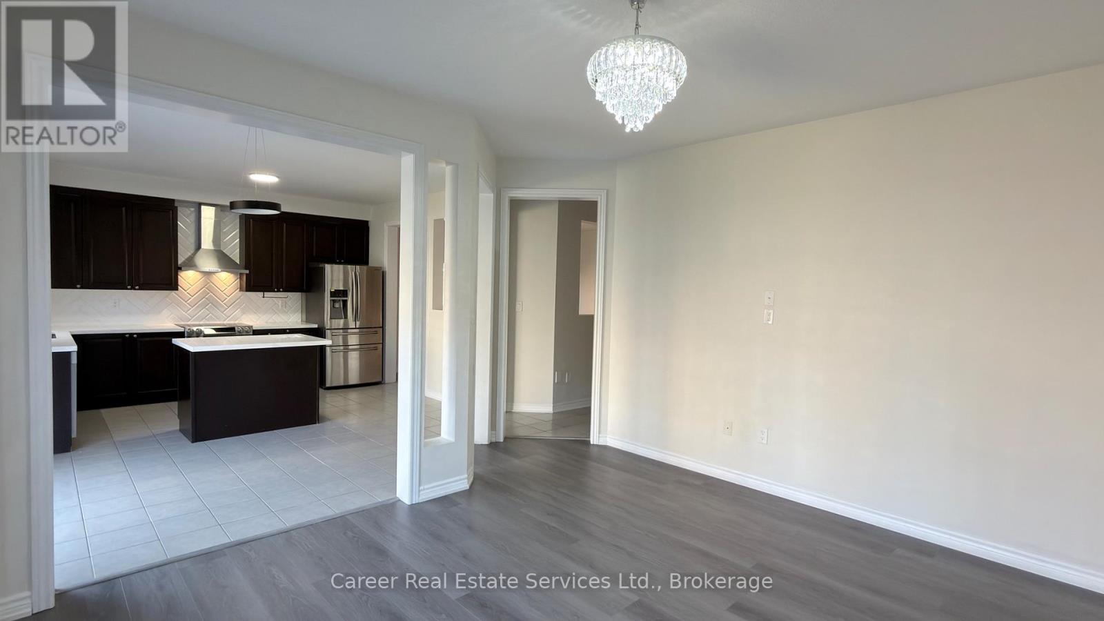 10 Campview Street Property Photo 12