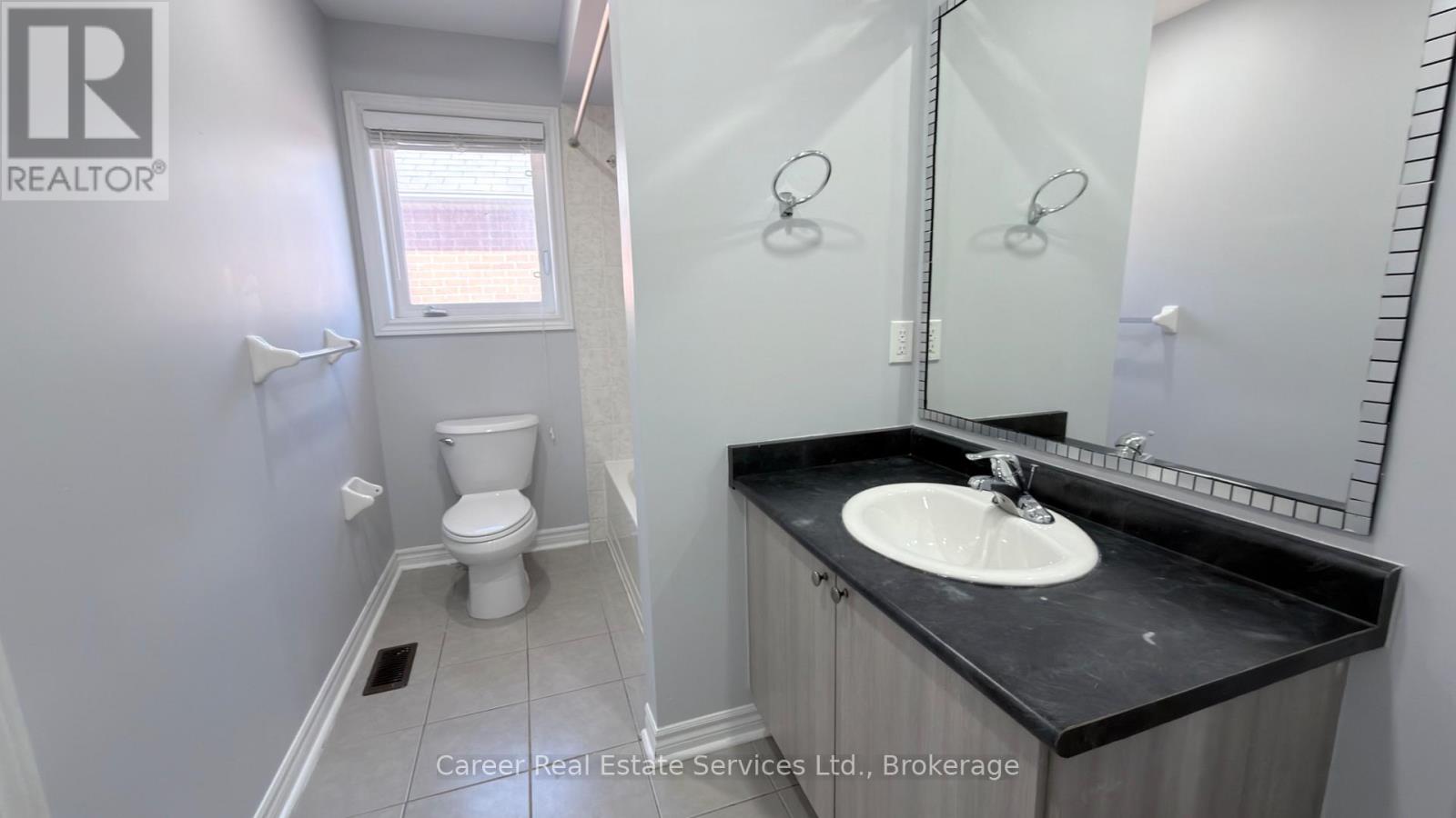10 Campview Street Property Photo 19