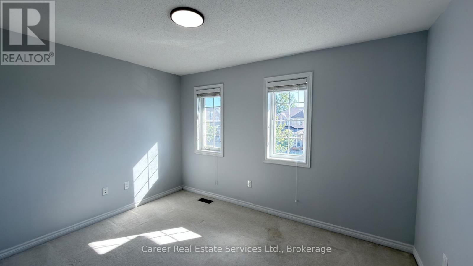 10 Campview Street Property Photo 21