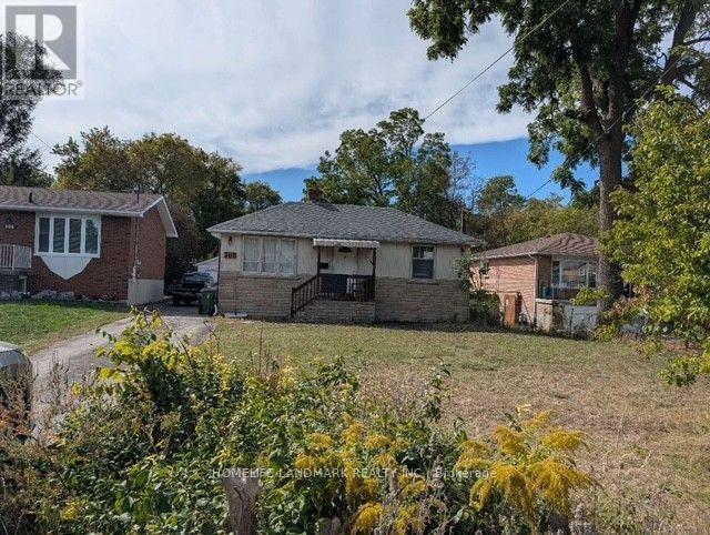 308 Morrish Road Property Photo 5