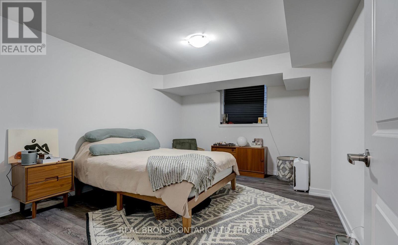 20a - 400 Finch Avenue Property Photo 23