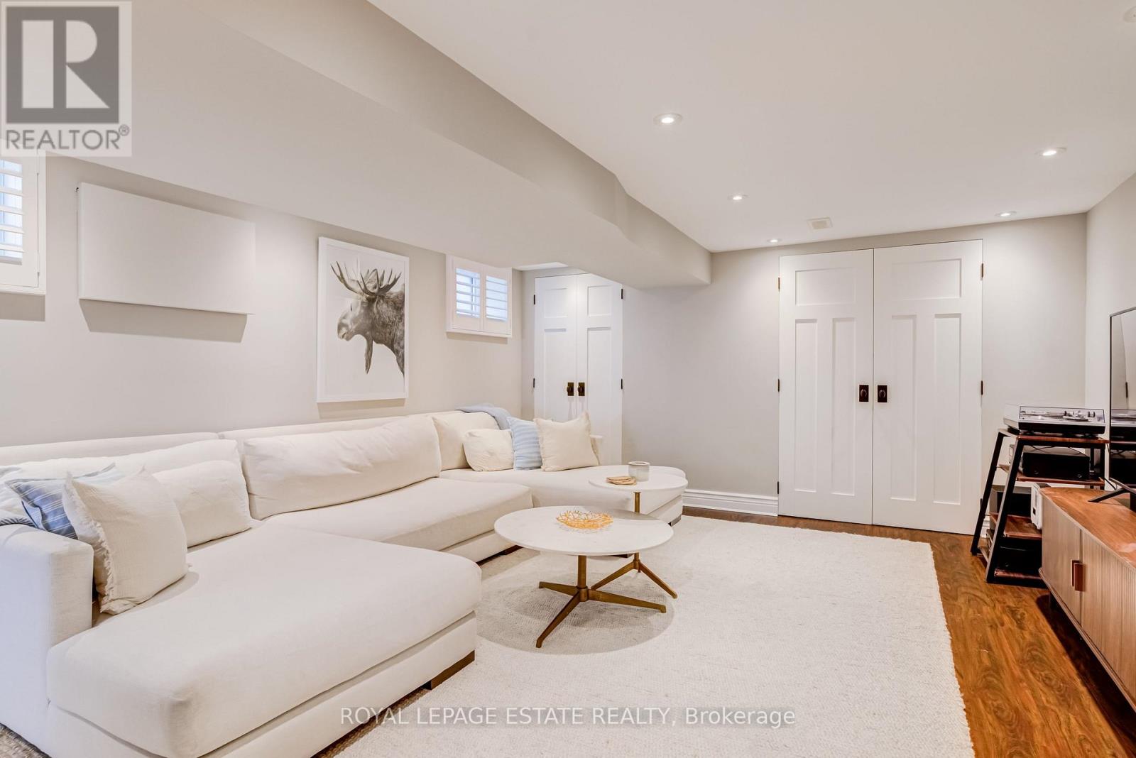 140 Bingham Avenue Property Photo 32