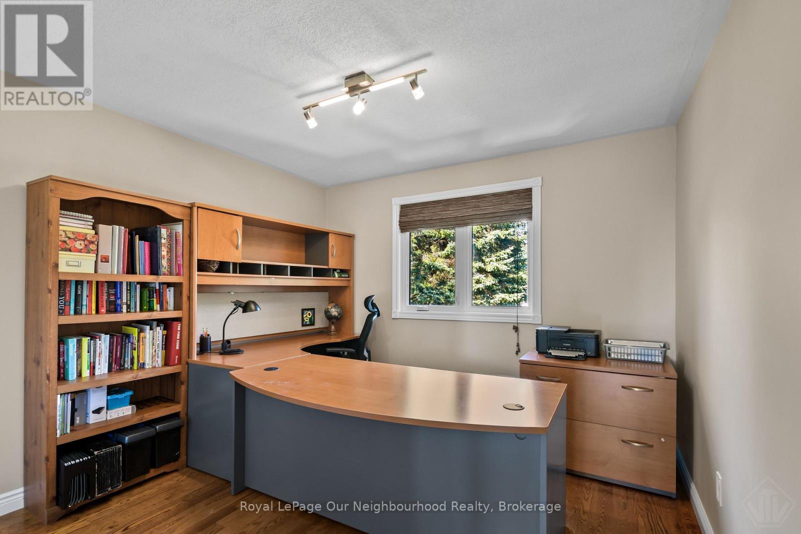 34 Bradley Boulevard Property Photo 16