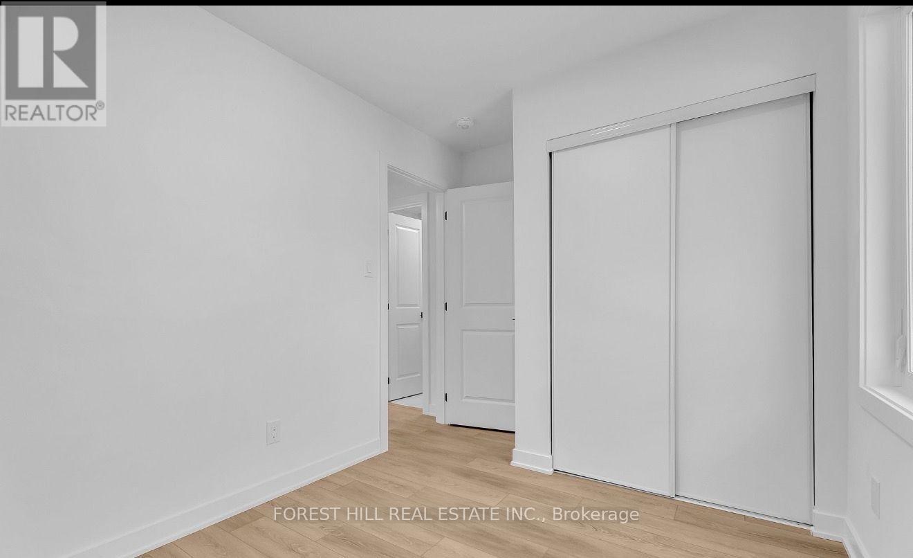 Unit B - 105 Galloway Road Property Photo 4