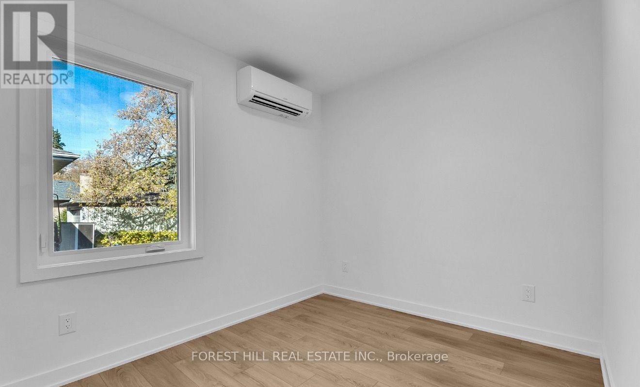 Unit B - 105 Galloway Road Property Photo 5