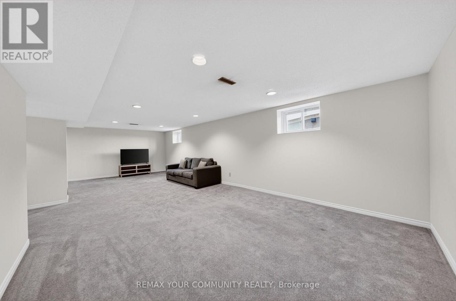 42 Beacon Road Property Photo 34