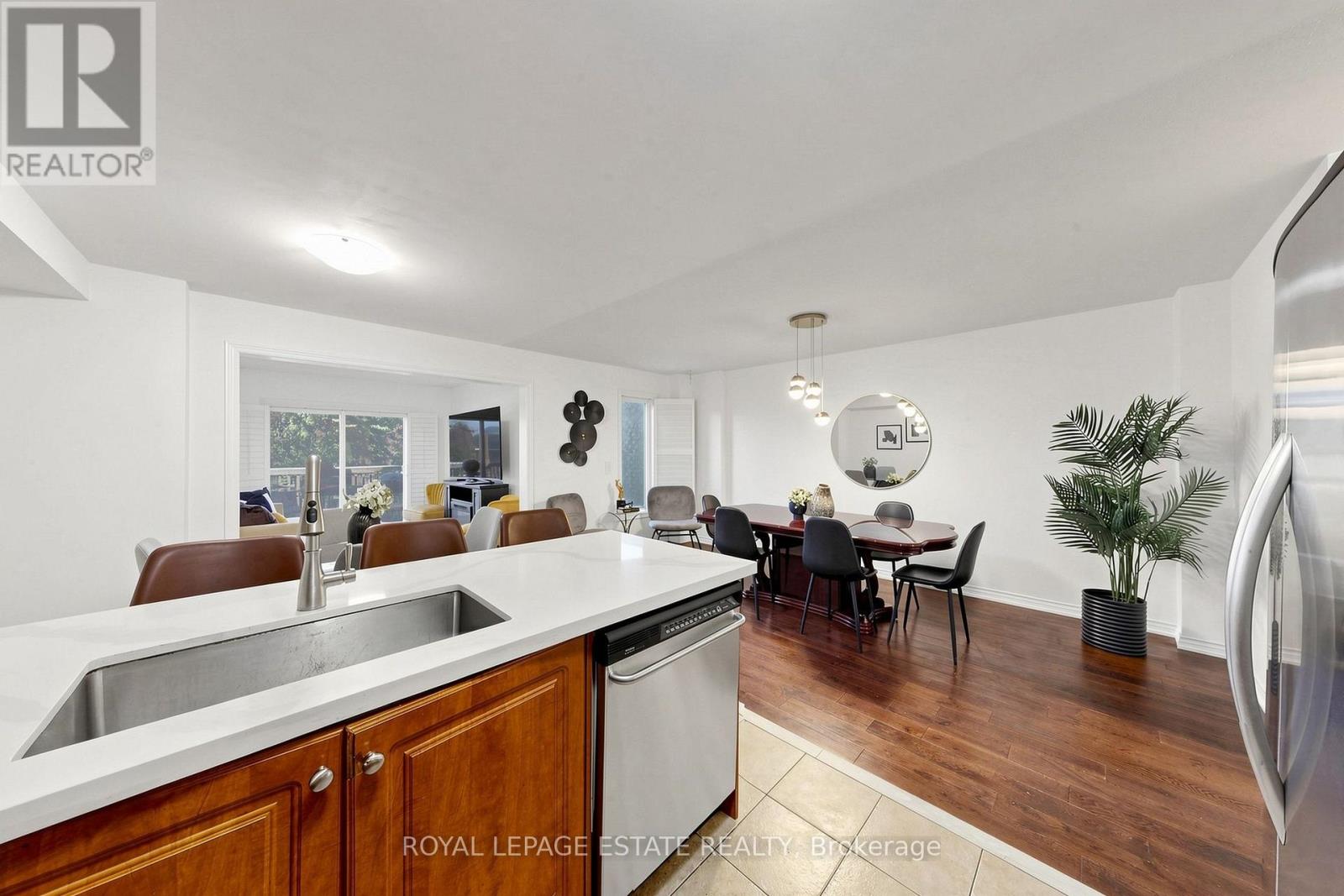10 Dooley Crescent Property Photo 4