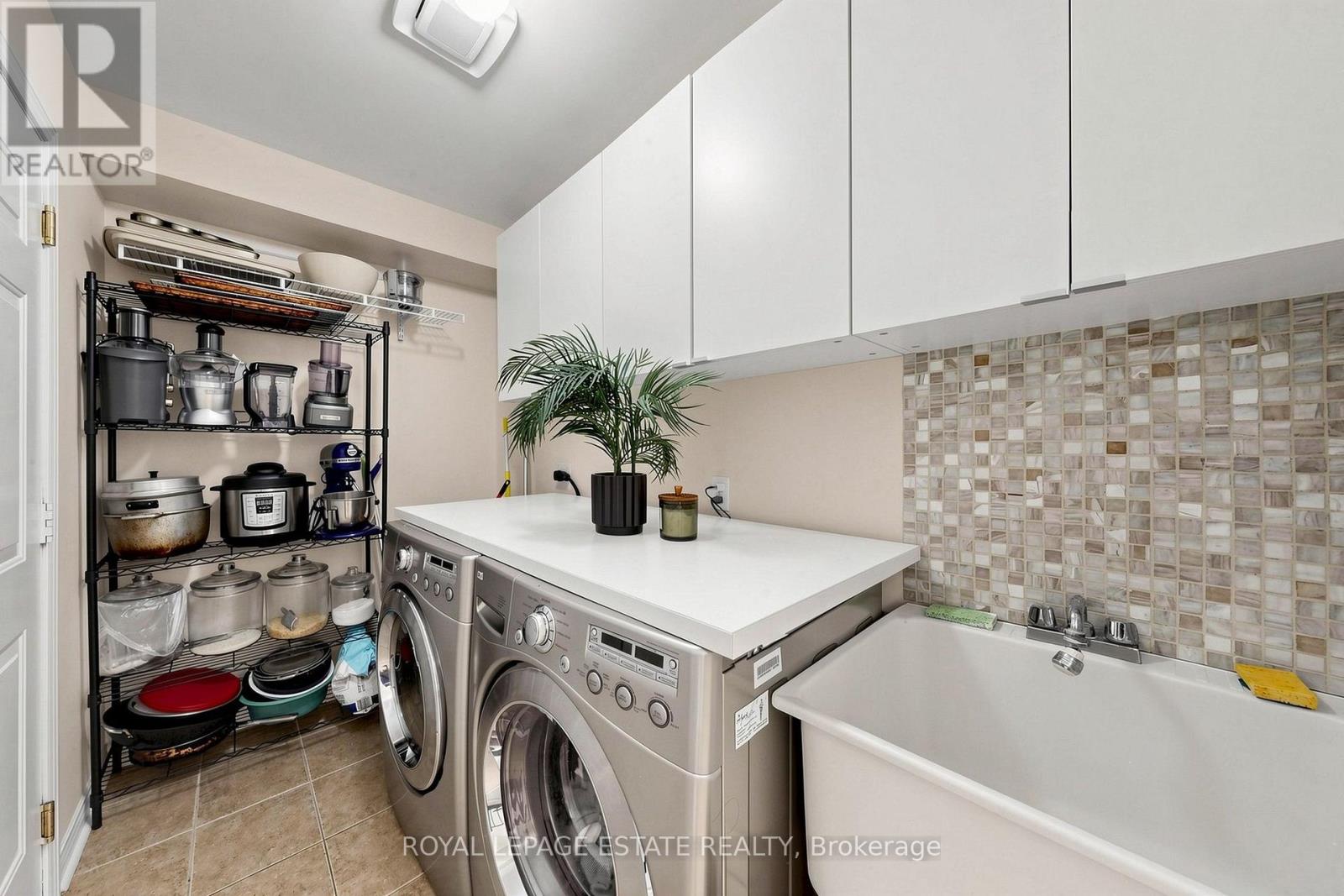 10 Dooley Crescent Property Photo 15