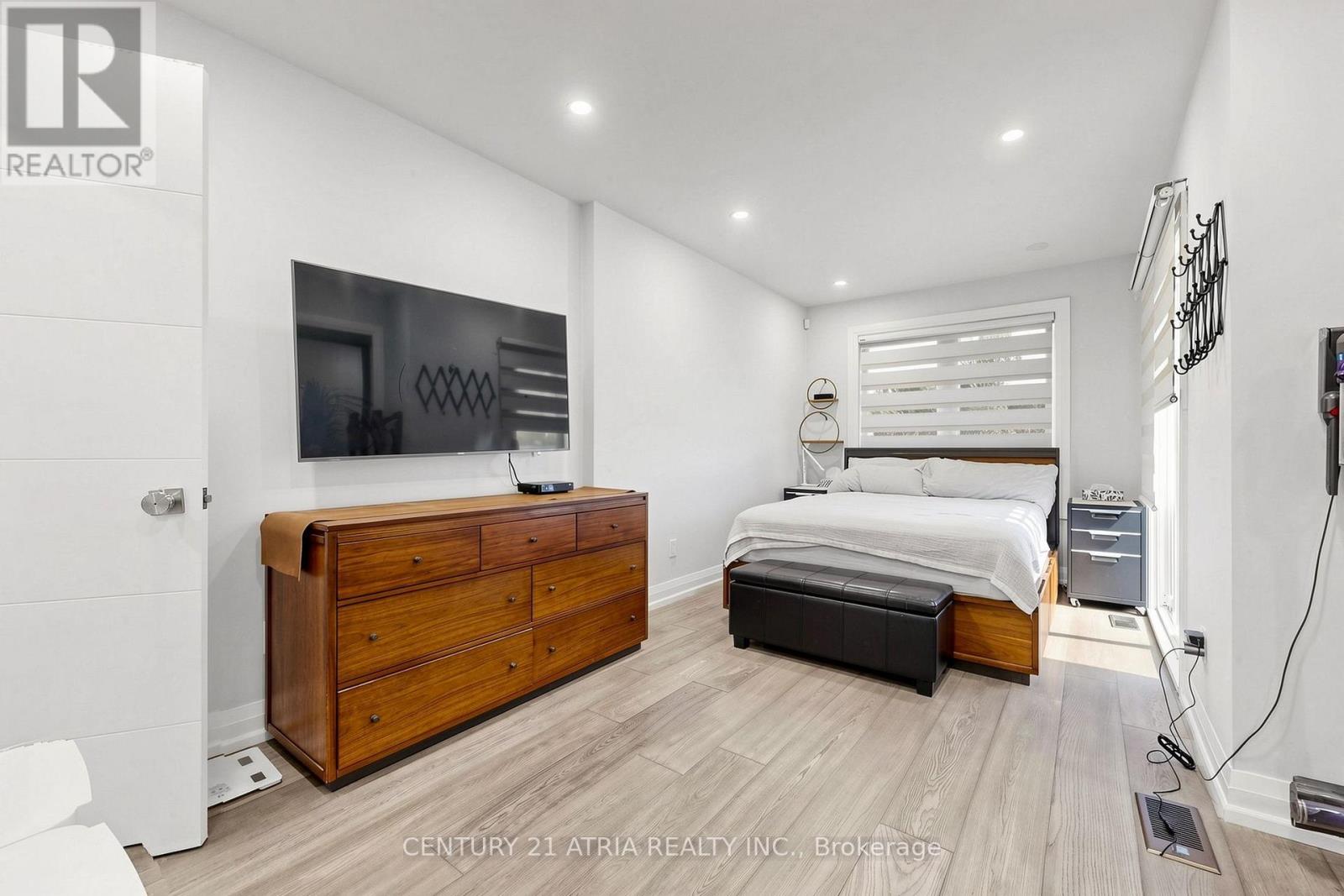 5 Bertmount Avenue Property Photo 23