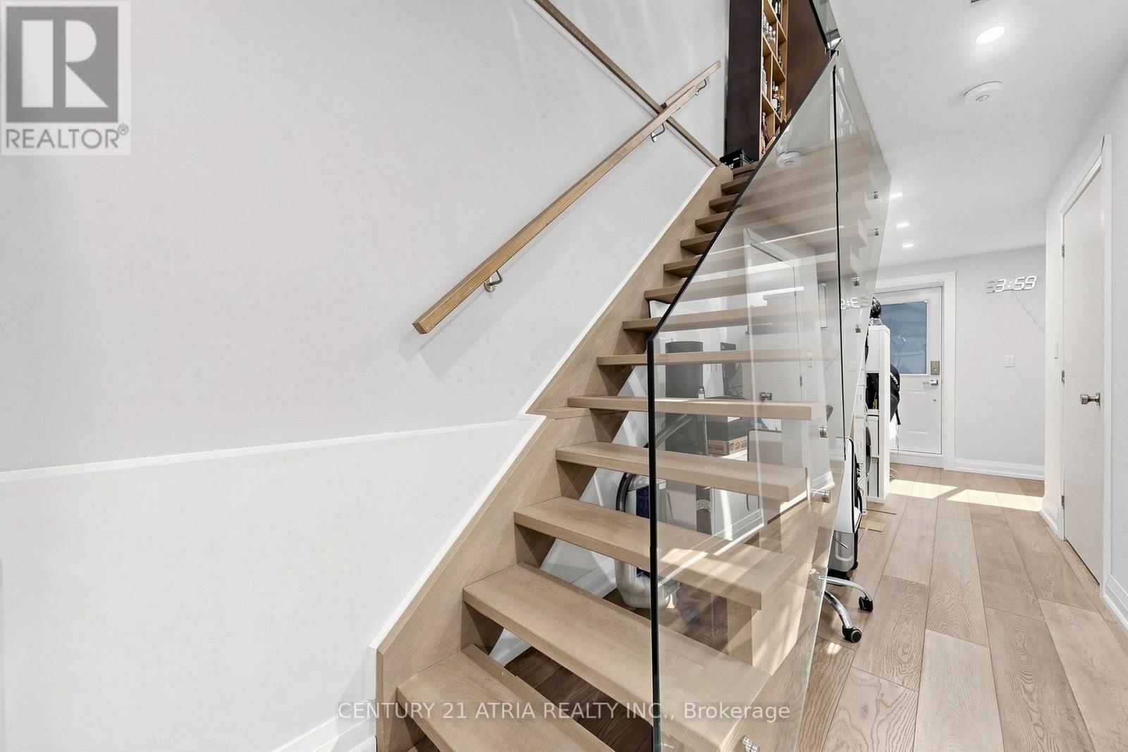 5 Bertmount Avenue Property Photo 33