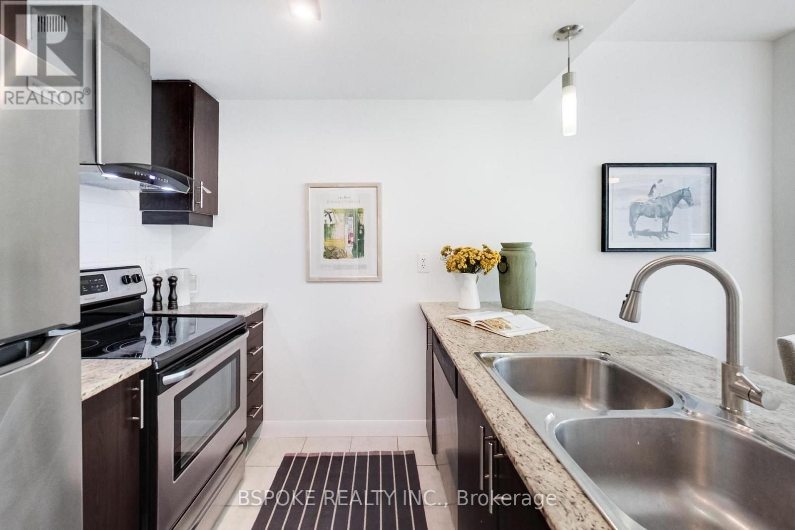 186 Borough Drive Property Photo 17