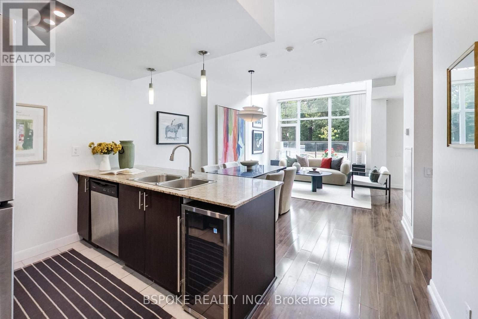 186 Borough Drive Property Photo 18