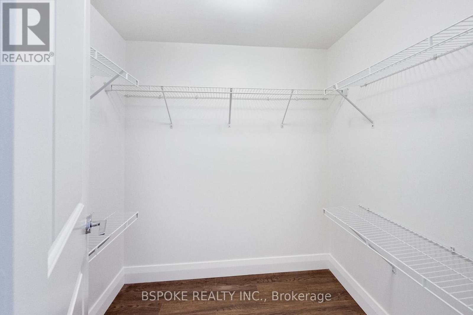 186 Borough Drive Property Photo 26