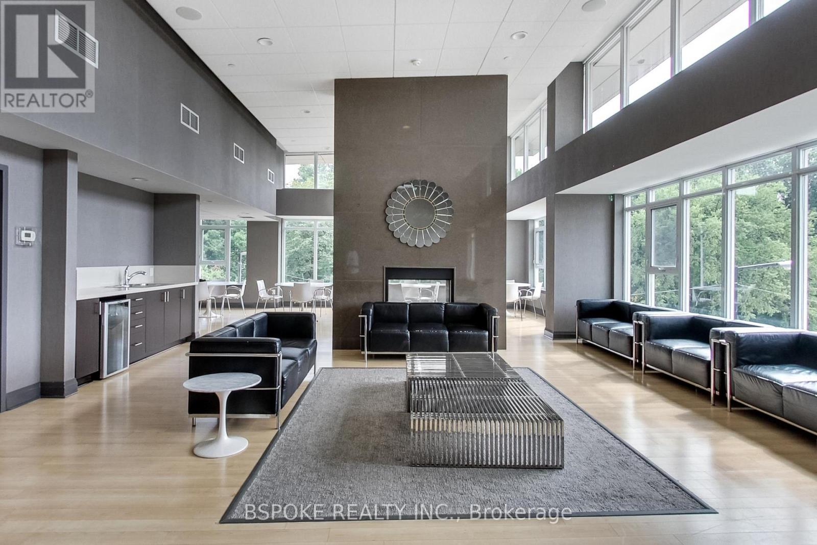 186 Borough Drive Property Photo 35