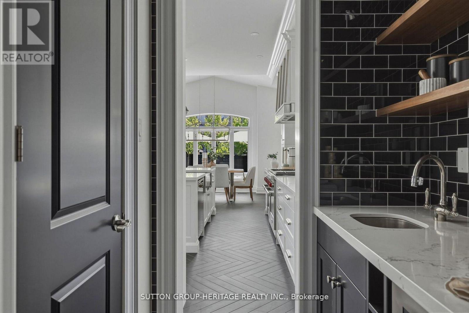 39 Glengowan Street Property Photo 10