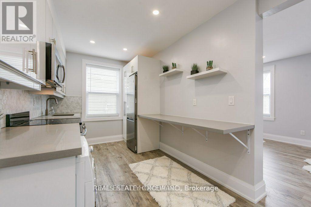 1 - 1492 Dundas Street E Property Photo 3