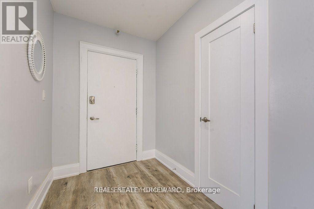 1 - 1492 Dundas Street E Property Photo 8