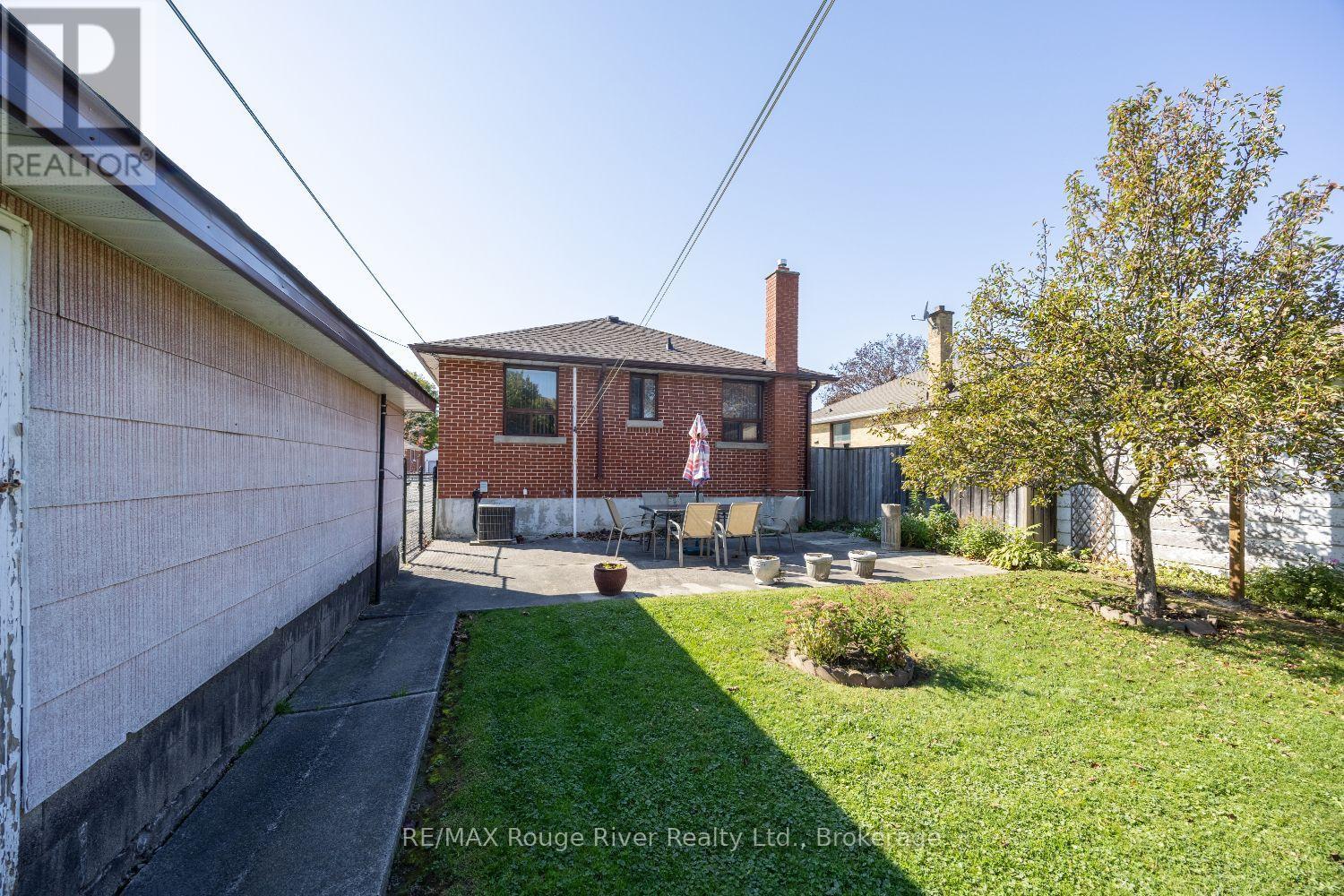 287 Guelph Street Property Photo 36