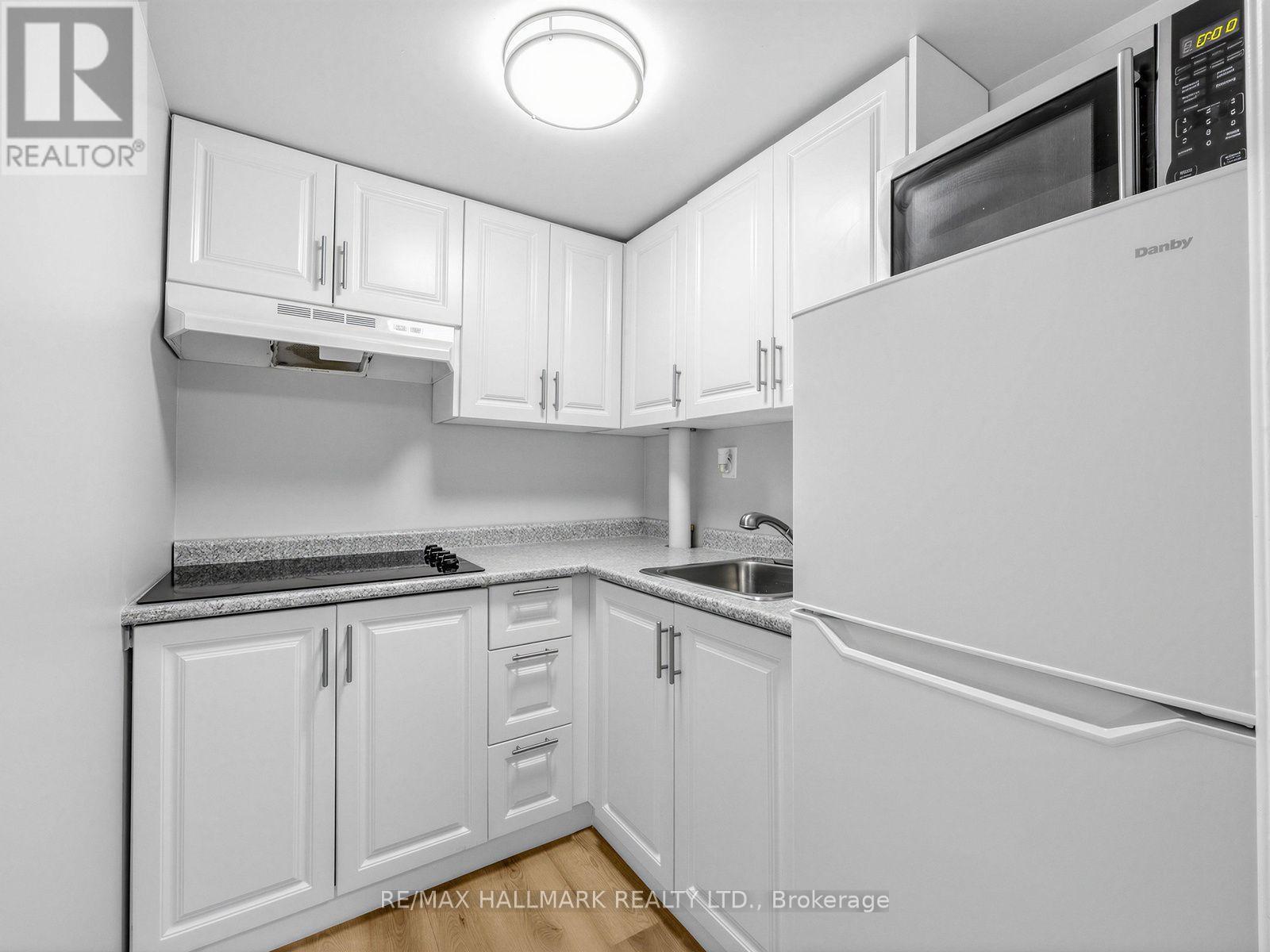 1333 Cherrydown Drive Property Photo 12