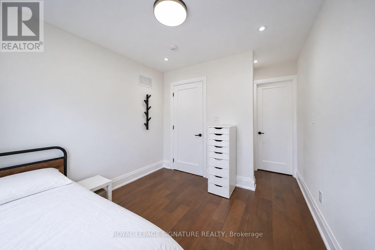 540b Pharmacy Avenue Property Photo 33