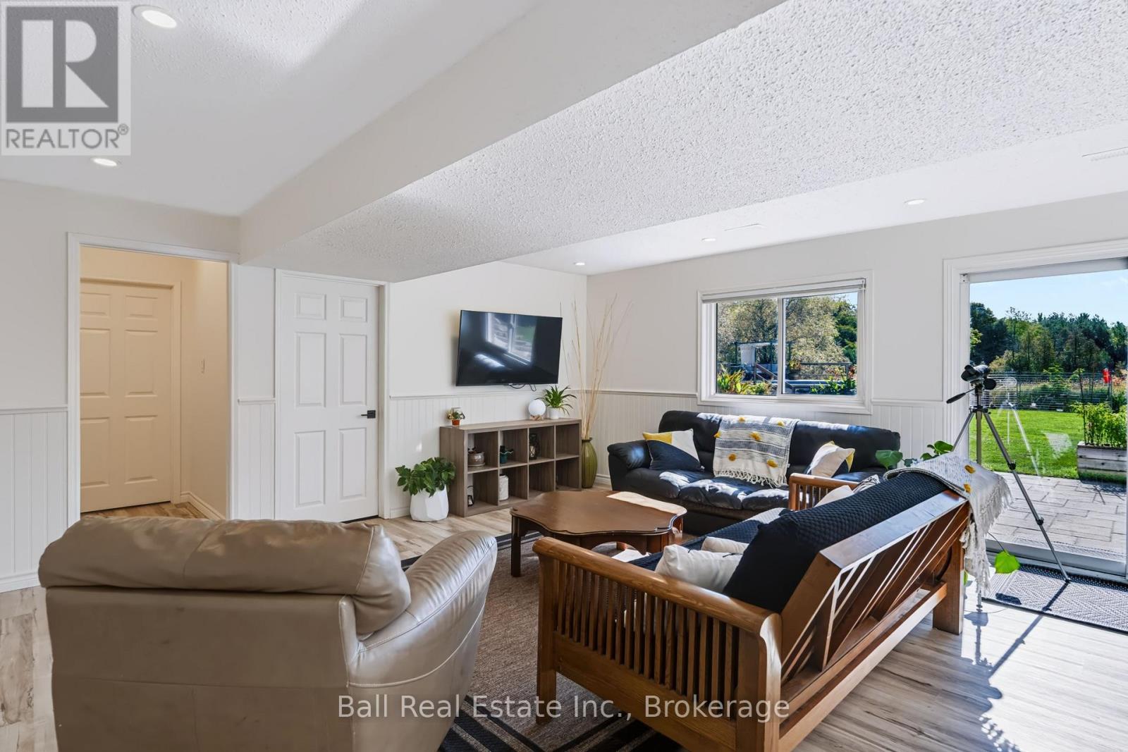 7 Murray Street Property Photo 33