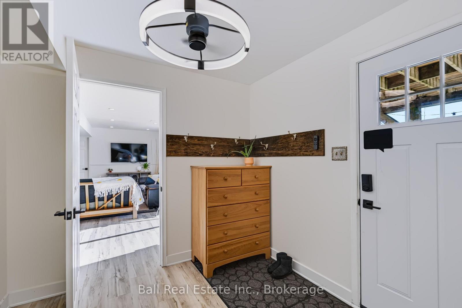 7 Murray Street Property Photo 35