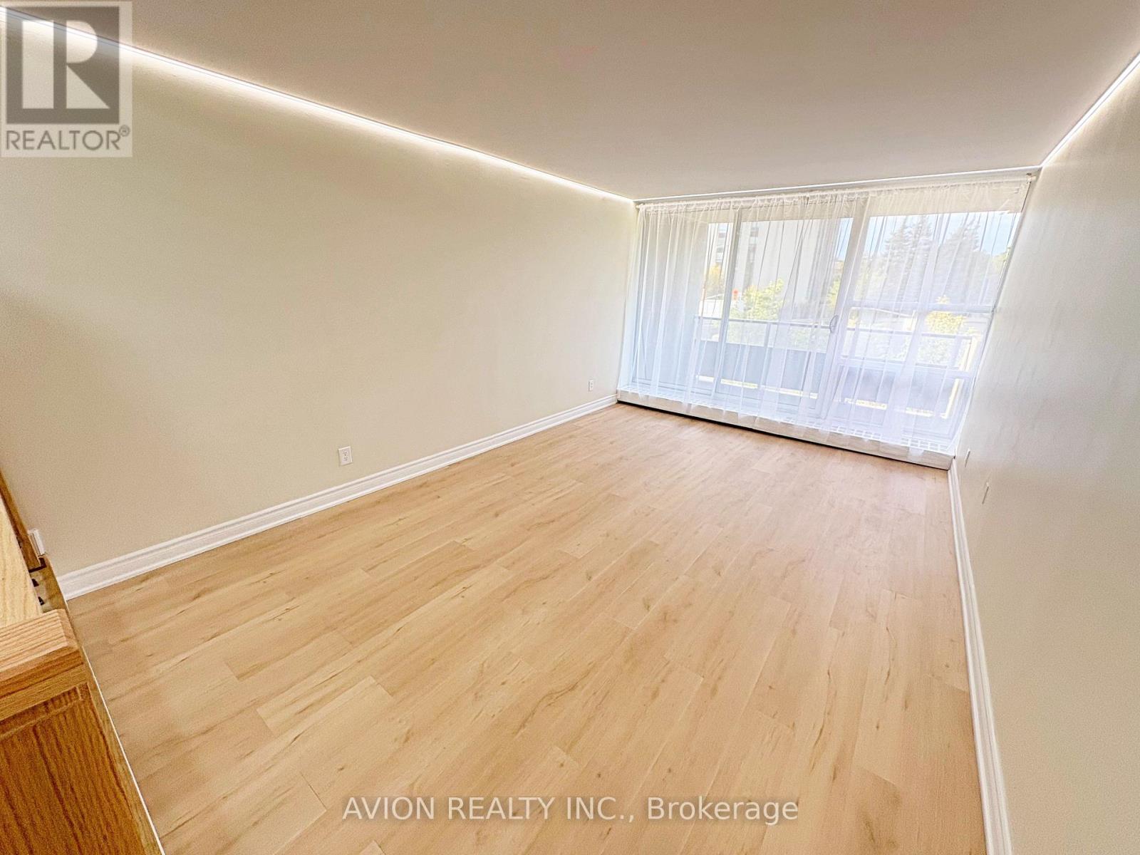 202 - 4091 Sheppard Avenue Property Photo 10