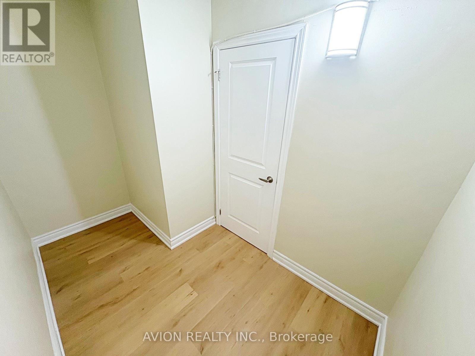 202 - 4091 Sheppard Avenue Property Photo 27