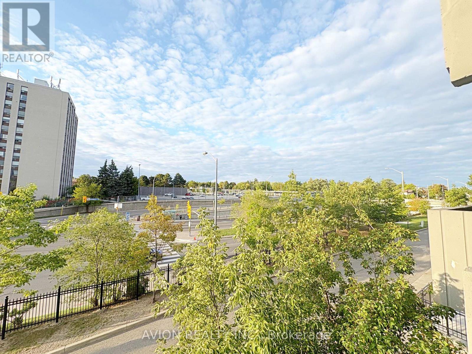 202 - 4091 Sheppard Avenue Property Photo 33