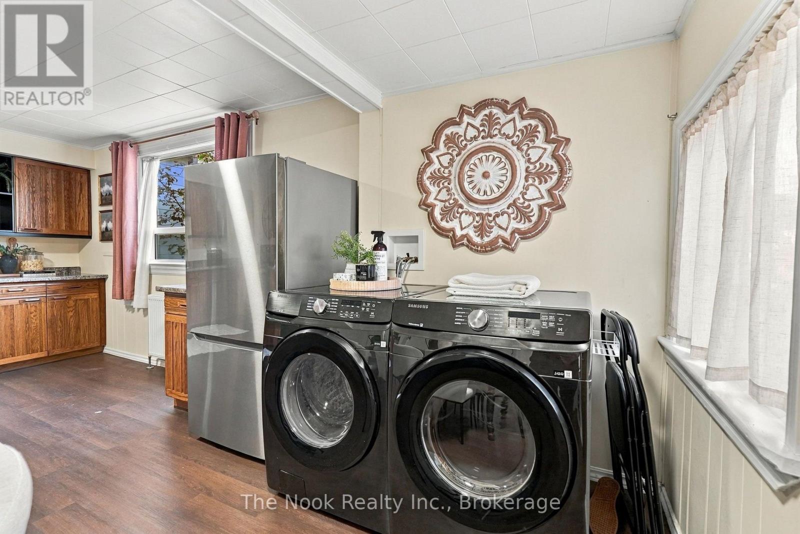 64 Wellington Street Property Photo 25