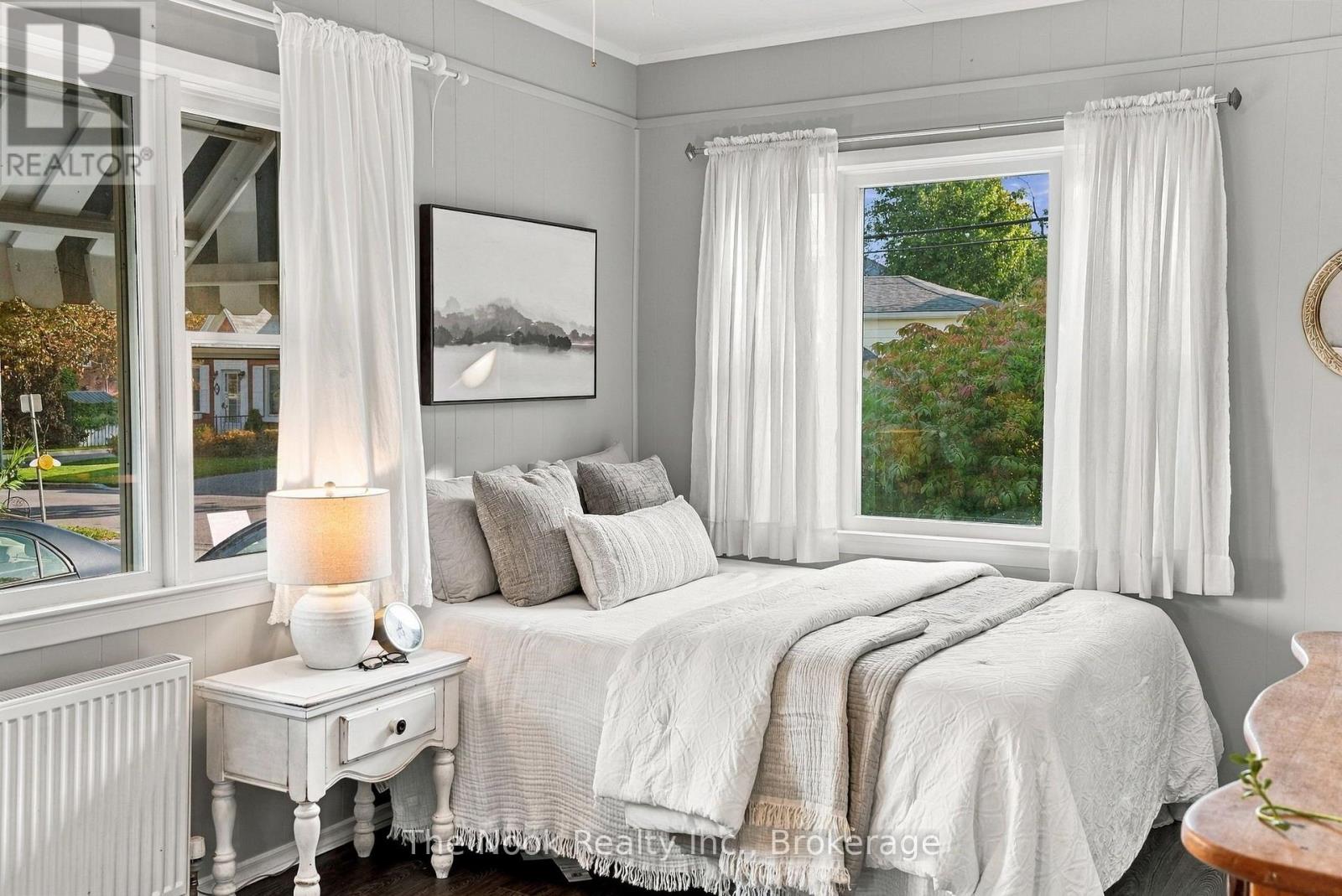 64 Wellington Street Property Photo 28