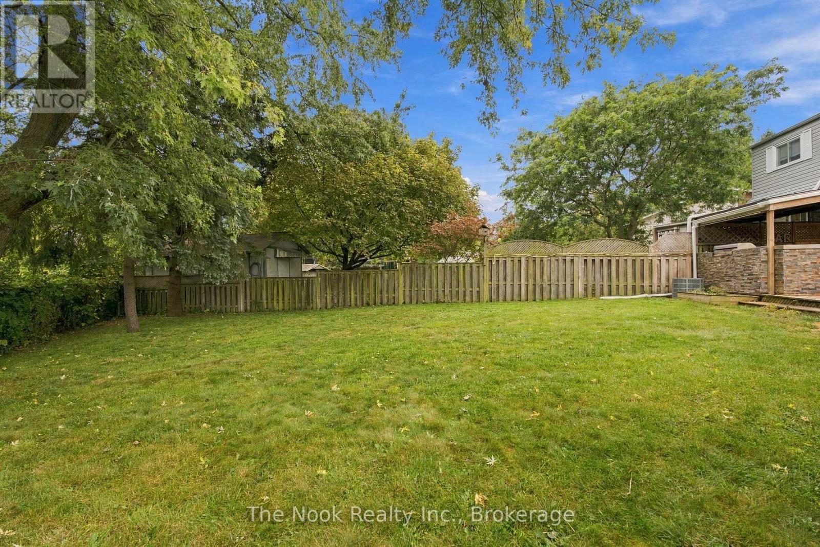 456 Harcourt Drive Property Photo 42