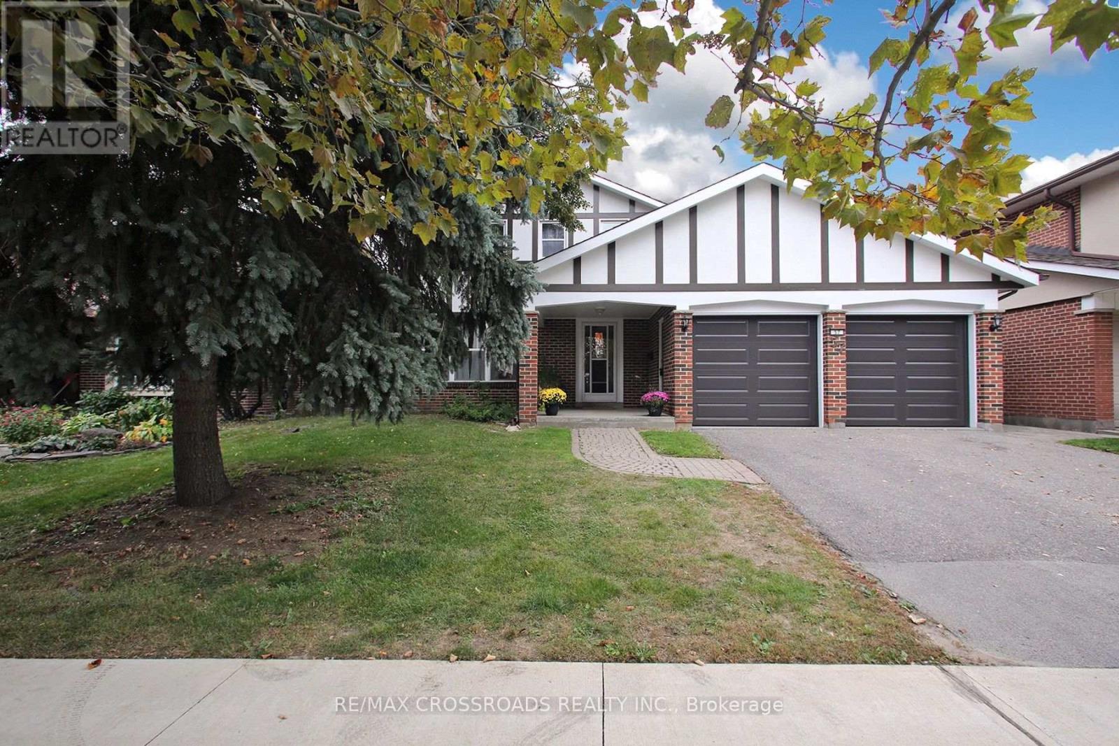 57 Kimberdale Crescent Property Photo 2