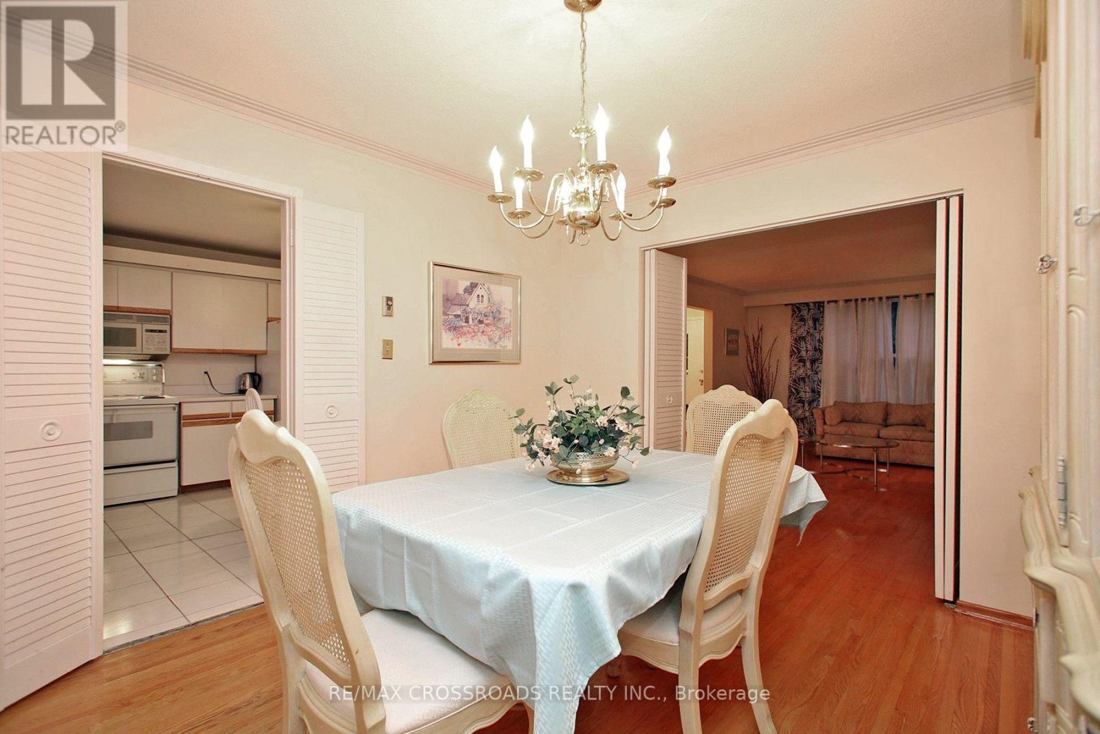 57 Kimberdale Crescent Property Photo 8